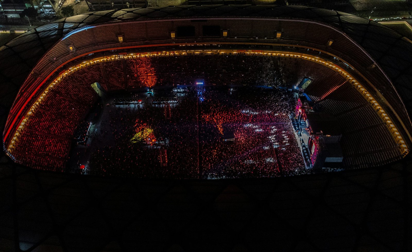 a pool with red lights